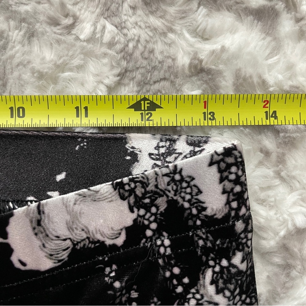 BlackMilk William Heath Robinson’s Fairy Tales Velvet HW Leggings - Picture 2 of 7